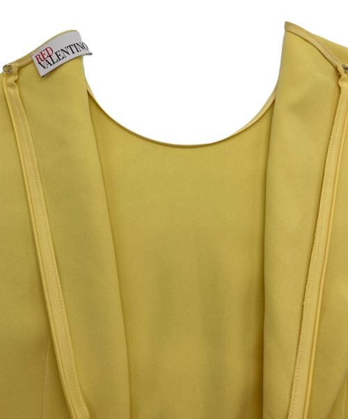RED VALENTINO（レッドヴァレンティノ）RED VALENTINO (レッドヴァレンティノ) ノースリーブワンピース イエロー サイズ:40の古着・服飾アイテム