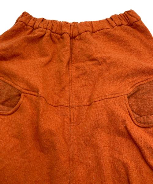 mon sakata（モンサカタ）mon sakata (モンサカタ) ナイロンカシミアブレンドパンツ オレンジ サイズ:-の古着・服飾アイテム