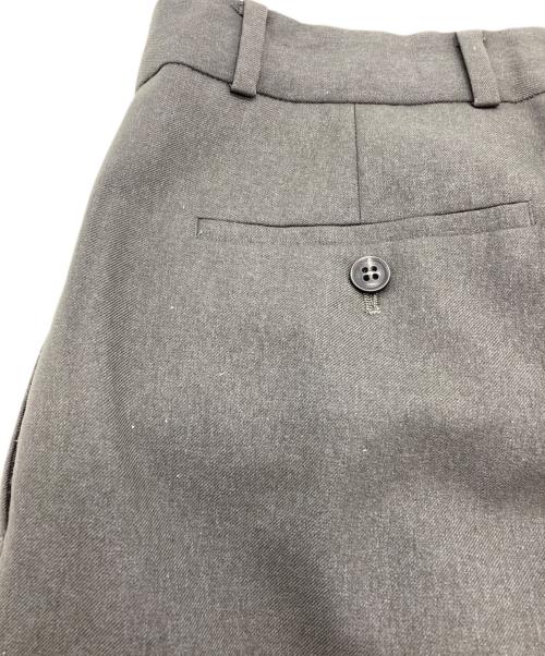 kurashi&trips publishing（クラシアンドトリップス パブリッシング）KURASHI&Trips PUBLISHING (クラシアンドトリップス パブリッシング) ワイドタックパンツ グレー サイズ:Sの古着・服飾アイテム