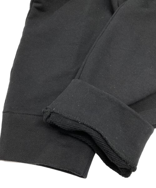 C.P COMPANY（シーピーカンパニー）C.P COMPANY (シーピーカンパニー) Pocket Lens Zip Sweat Pant ブラック サイズ:Mの古着・服飾アイテム