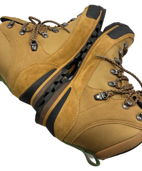 Columbia（コロンビア）Columbia (コロンビア) トレッキングブーツ ベージュ サイズ:27.5の古着・服飾アイテム