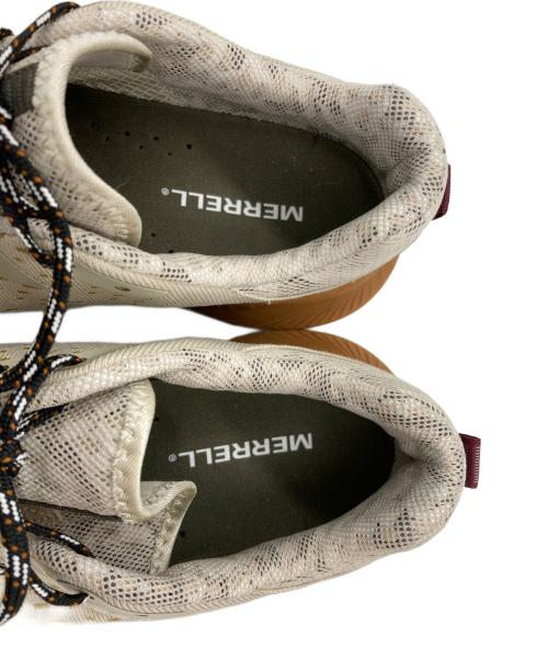MERRELL（メレル）MERRELL (メレル) M AGILITY PEAK 5 OYSTER/OLIVE ベージュ サイズ:26.5の古着・服飾アイテム
