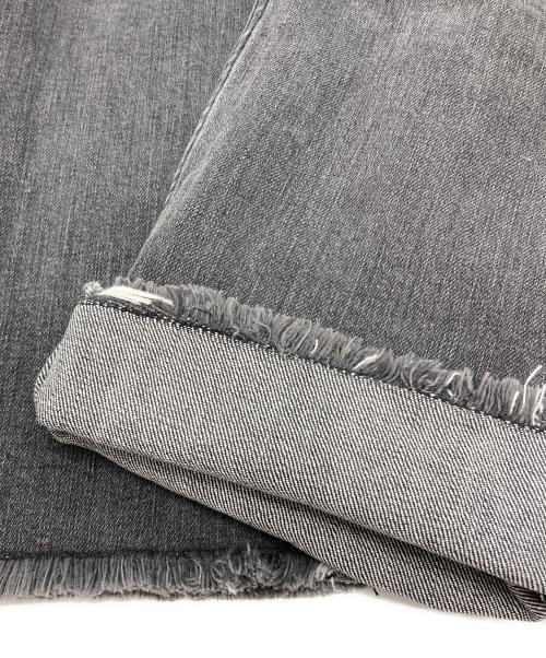 MADISON BLUE（マディソンブルー）MADISON BLUE (マディソンブルー) HEM CUT SLIM FLARE DENIM ブラック サイズ:Sの古着・服飾アイテム