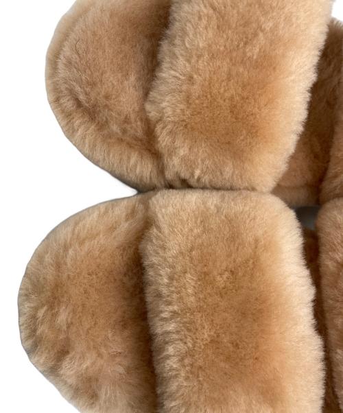 UGG（アグ）UGG (アグ) FUZZ YEAH ブラウン サイズ:23の古着・服飾アイテム