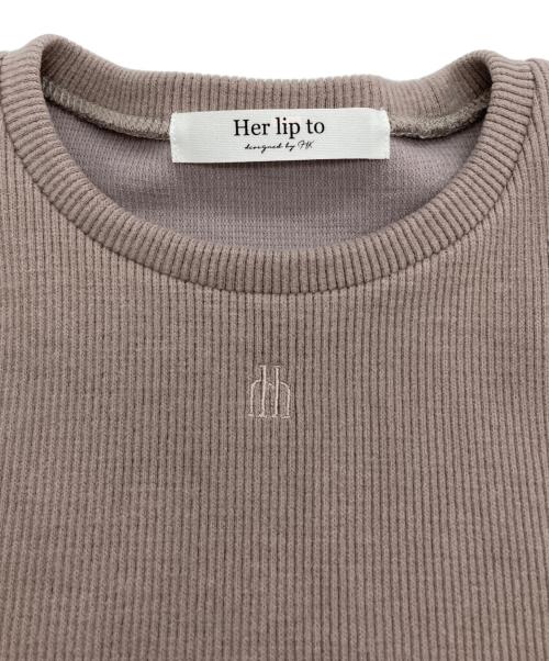 HER LIP TO（ハーリップトゥ）Her lip to (ハーリップトゥ) Trois Logo Ribbed Tee ピンク サイズ:Sの古着・服飾アイテム