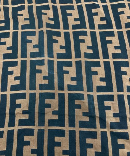 FENDI（フェンディ）FENDI (フェンディ) ズッカ柄シルクスカーフ ブラウンの古着・服飾アイテム