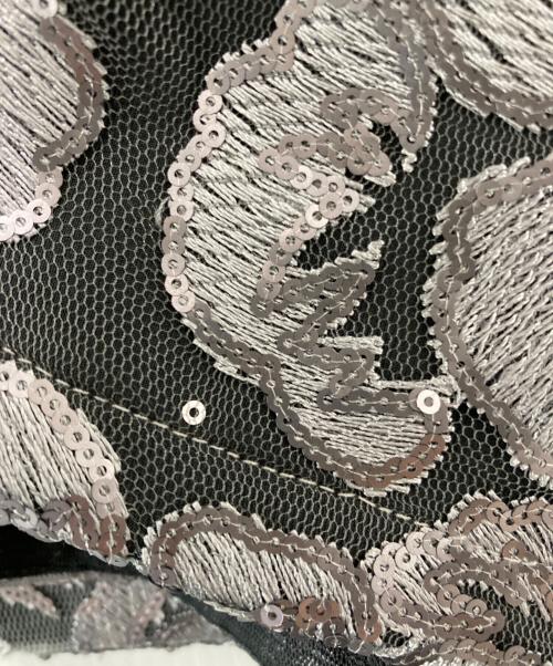 TADASHI SHOJI（タダシ ショージ）TADASHI SHOJI (タダシ ショージ) Kala Floral Sequin Embroidered/刺繍ワンピース グレー サイズ:8の古着・服飾アイテム