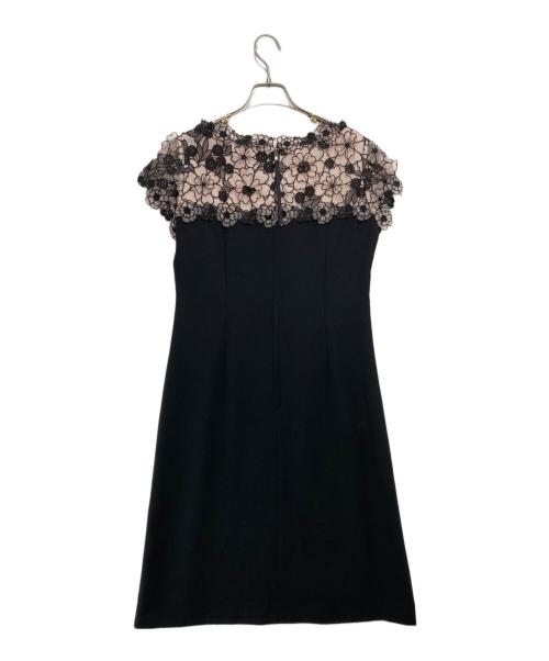 CHRISCELIN（クリスセリーン）CHRISCELIN (クリスセリーン) 刺繍デザインワンピース ブラック×ピンク サイズ:40の古着・服飾アイテム