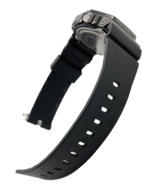 CASIO（カシオ）CASIO (カシオ) G-SHOCK 2100SERIES メタルカバードシリーズ ブラックアウト ブラックの古着・服飾アイテム