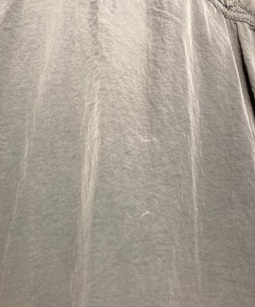 MONCLER（モンクレール）MONCLER (モンクレール) FLACHERナイロンジャケット カーキ サイズ:4の古着・服飾アイテム