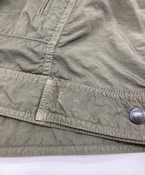 MONCLER（モンクレール）MONCLER (モンクレール) FLACHERナイロンジャケット カーキ サイズ:4の古着・服飾アイテム