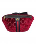 GUCCIグッチ）の古着「シェリーライン GGベルベット ボディバッグ」｜ワインレッド