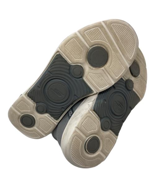 SKECHERS（スケッチャーズ）SKECHERS (スケッチャーズ) GO WALK ARCH FIT 2.0 グレー サイズ:27の古着・服飾アイテム