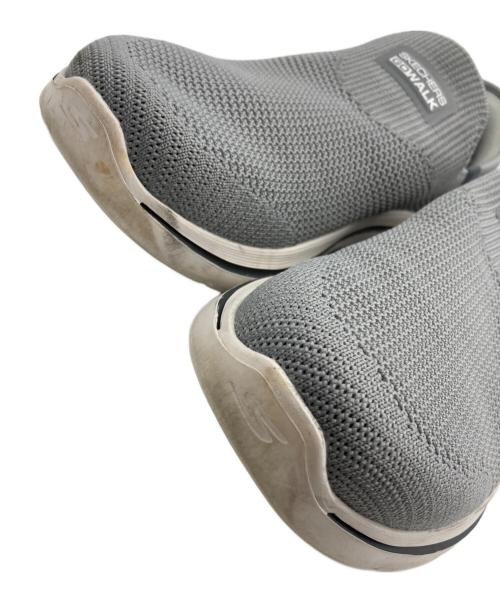 SKECHERS（スケッチャーズ）SKECHERS (スケッチャーズ) GO WALK ARCH FIT 2.0 グレー サイズ:27の古着・服飾アイテム