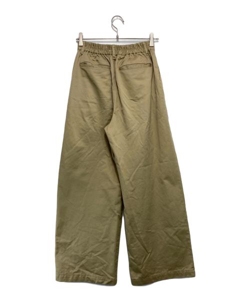 CLOTH&CROSS（クロスアンドクロス）CLOTH&CROSS (クロスアンドクロス) タックワイドパンツ ベージュ サイズ:2の古着・服飾アイテム