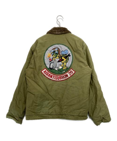 BUZZ RICKSON'S（バズリクソンズ）BUZZ RICKSON'S (バズリクソンズ) ワッペン刺繍デッキジャケット カーキ サイズ:Lの古着・服飾アイテム