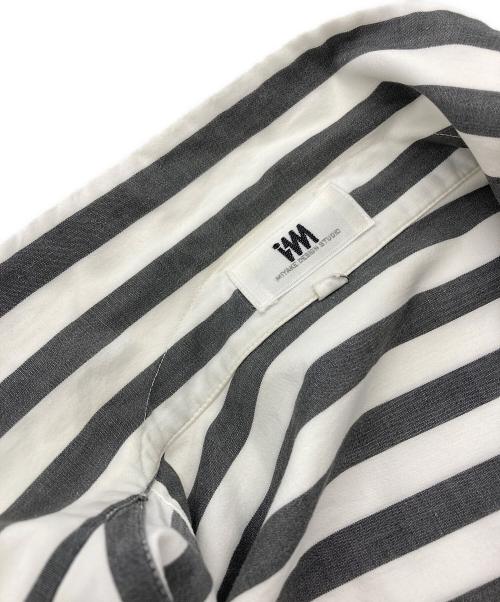 im product（アイムプロダクト）im product (アイムプロダクト) ストライプ長袖シャツ グレー サイズ:Sの古着・服飾アイテム