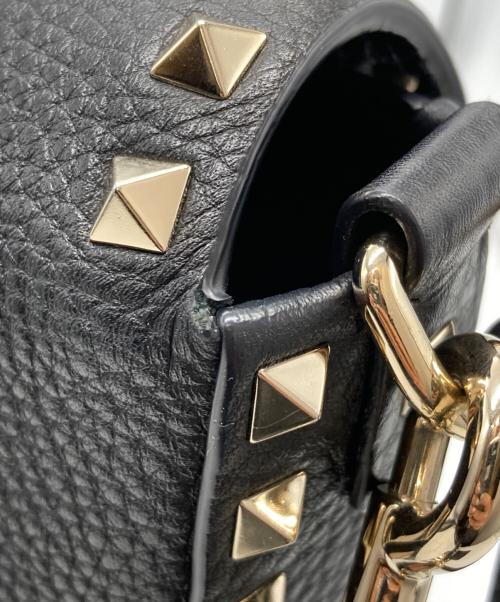 VALENTINO GARAVANI（ヴァレンティノ・ガラヴァーニ）VALENTINO GARAVANI (ヴァレンティノ・ガラヴァーニ) スタッズショルダーバッグ ブラックの古着・服飾アイテム