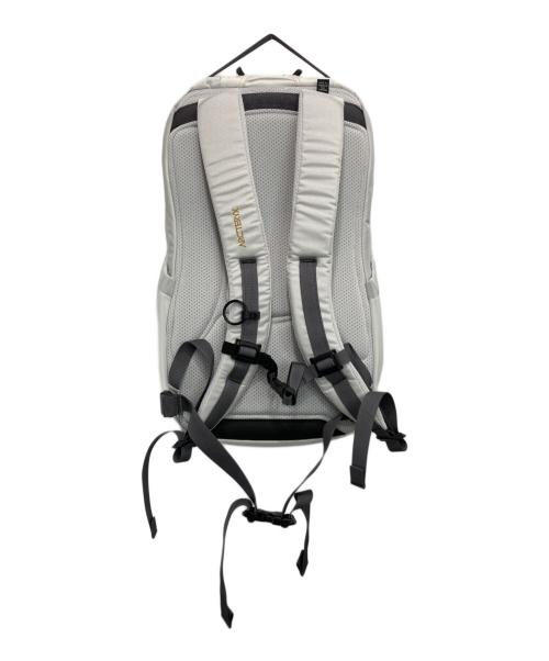 ARC'TERYX（アークテリクス）ARC'TERYX (アークテリクス) BEAMS (ビームス) 別注MANTIS 26 グレーの古着・服飾アイテム