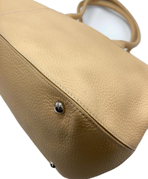 TOD'S（トッズ）TOD'S (トッズ) レザートートバッグ ベージュの古着・服飾アイテム
