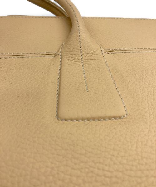 TOD'S（トッズ）TOD'S (トッズ) レザートートバッグ ベージュの古着・服飾アイテム