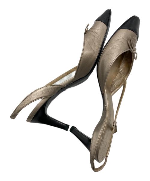 CHANEL（シャネル）CHANEL (シャネル) ココマークバイカラーサンダル ベージュ×ブラック サイズ:38の古着・服飾アイテム