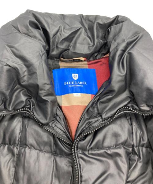 BLUE LABEL CRESTBRIDGE（ブルーレーベルクレストブリッジ）BLUE LABEL CRESTBRIDGE (ブルーレーベルクレストブリッジ) ダウンコート ブラック サイズ:40の古着・服飾アイテム