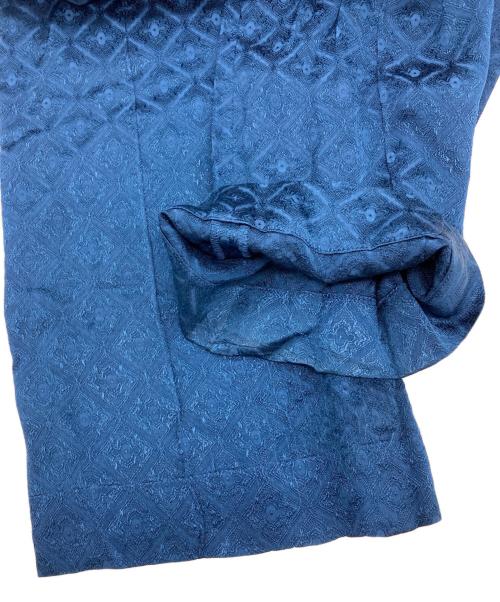 Mame Kurogouchi（マメクロゴウチ）mame kurogouchi (マメクロゴウチ) フレアサテンパンツ ブルー サイズ:1の古着・服飾アイテム