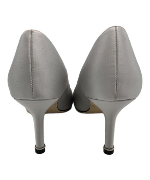 Manolo Blahnik（マノロブラニク）Manolo Blahnik (マノロブラニク) 【HANGISI】サテンヒールパンプス シルバー サイズ:38の古着・服飾アイテム
