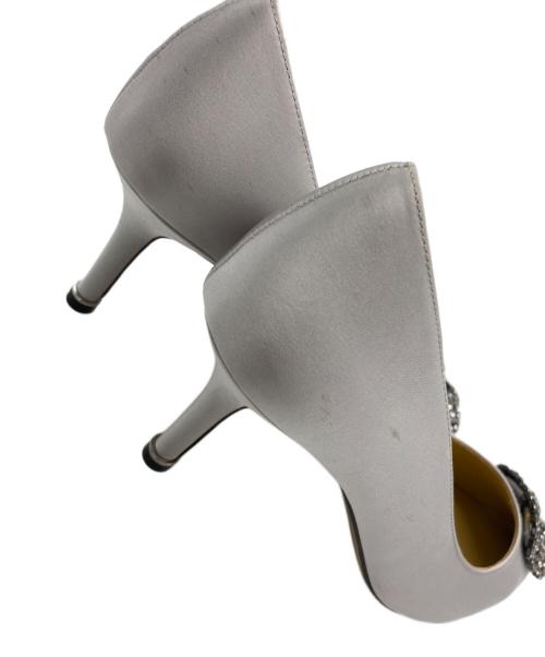 Manolo Blahnik（マノロブラニク）Manolo Blahnik (マノロブラニク) 【HANGISI】サテンヒールパンプス シルバー サイズ:38の古着・服飾アイテム
