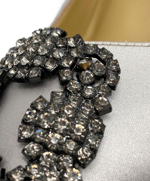 Manolo Blahnik（マノロブラニク）Manolo Blahnik (マノロブラニク) 【HANGISI】サテンヒールパンプス シルバー サイズ:38の古着・服飾アイテム