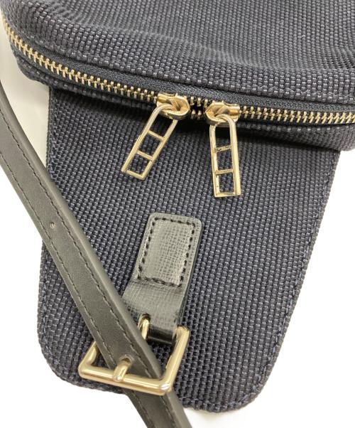 PAUL SMITH（ポールスミス）PAUL SMITH (ポールスミス) ショルダーバッグ ネイビーの古着・服飾アイテム