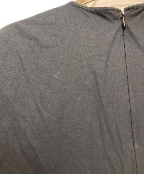 YOKO CHAN（ヨーコチャン）YOKO CHAN (ヨーコチャン) フロントラッフルブラウス ネイビー×ホワイト サイズ:38の古着・服飾アイテム