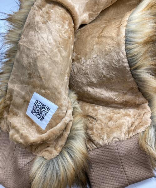 FUMITO GANRYU（フミトガンリュウ）FUMITO GANRYU (フミトガンリュウ) Imitation sleeve muffler/フェイクファーマフラー ベージュの古着・服飾アイテム