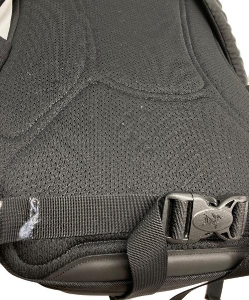 ARC'TERYX（アークテリクス）ARC'TERYX (アークテリクス) MANTIS 26L BACKPACK ブラックの古着・服飾アイテム