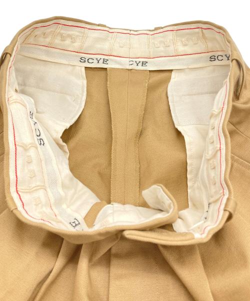 SCYE（サイ）SCYE (サイ) 2タックテーパードチノパンツ ベージュ サイズ:38の古着・服飾アイテム