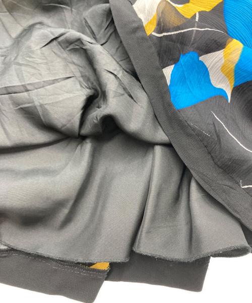 MIU MIU（ミュウミュウ）MIU MIU (ミュウミュウ) シルクミニスカート ブラック サイズ:36の古着・服飾アイテム