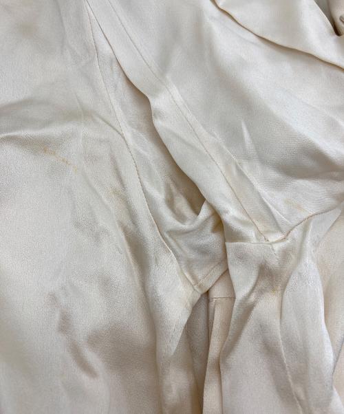 CHANEL（シャネル）CHANEL (シャネル) ［OLD］ココマーク金釦 サテン長袖シャツ ベージュ サイズ:印字スレにより不明の古着・服飾アイテム