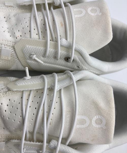 on（オン）On (オン) Cloud 5 ホワイト サイズ:28の古着・服飾アイテム