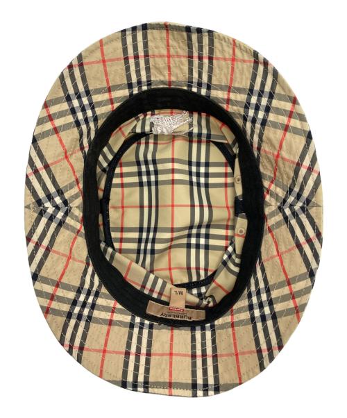 BURBERRY LONDON（バーバリーロンドン）BURBERRY LONDON (バーバリーロンドン) SUPREME (シュプリーム) コラボバケットハット ベージュ サイズ:M/Lの古着・服飾アイテム