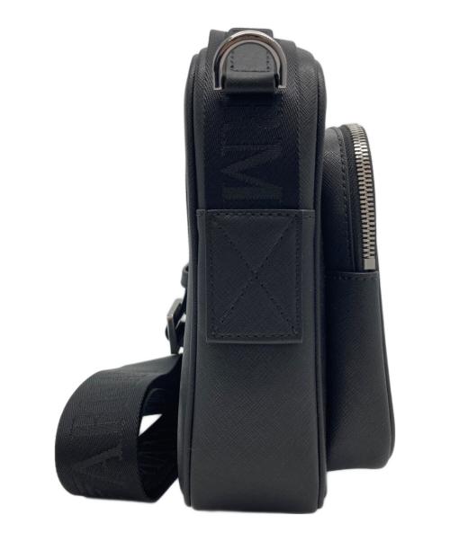 EMPORIO ARMANI（エンポリオアルマーニ）EMPORIO ARMANI (エンポリオアルマーニ) ショルダーバッグ ブラックの古着・服飾アイテム