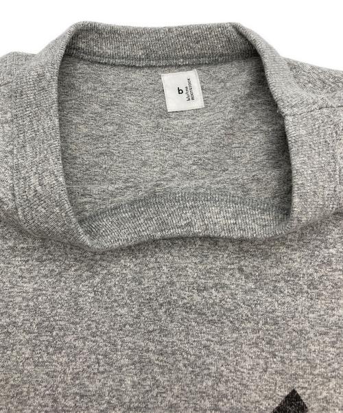 blurhms ROOTSTOCK（ブラームスルーツストック）blurhms ROOTSTOCK (ブラームスルーツストック) W-W 88/12Print Tee グレー サイズ:WOの古着・服飾アイテム
