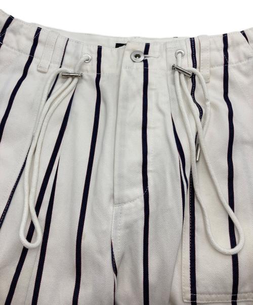 DRAWER（ドゥロワー）Drawer (ドゥロワー) ストライプ ベイカーパンツ ホワイト サイズ:34の古着・服飾アイテム