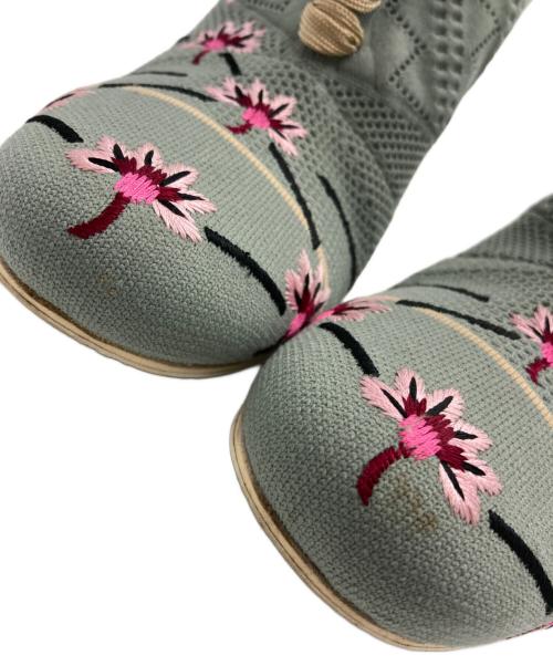 FENDI（フェンディ）FENDI (フェンディ) エンブロイダリー ソックブーツ グレー サイズ:39の古着・服飾アイテム