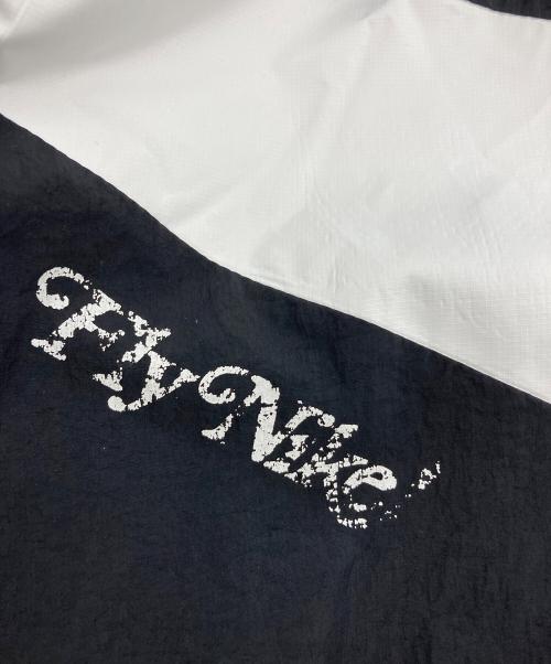 NIKE（ナイキ）NIKE (ナイキ) Big swooshナイロンジャケット ブラック×ホワイト サイズ:Lの古着・服飾アイテム