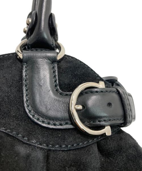 Salvatore Ferragamo（サルヴァトーレ フェラガモ）Salvatore Ferragamo (サルヴァトーレ フェラガモ) ガンチーニスエードハンドバッグ ブラックの古着・服飾アイテム