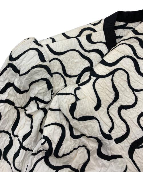 Yves Saint Laurent（イヴサンローラン）Yves Saint Laurent (イヴサンローラン) ［OLD］ノーカラーペプラムジャケット ホワイト×ブラック サイズ:Lの古着・服飾アイテム