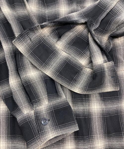 COMOLI（コモリ）COMOLI (コモリ) 長袖チェックオープンカラーシャツ ブラック サイズ:3の古着・服飾アイテム