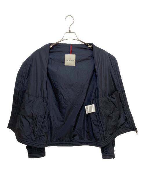 MONCLER（モンクレール）MONCLER (モンクレール) LEMANノーカラージャケット ネイビー サイズ:3の古着・服飾アイテム