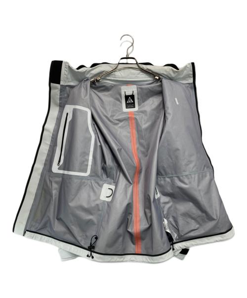 NIKE ACG（ナイキエーシージー）NIKE ACG (ナイキエーシージー) 2in1 System Jacket ホワイト サイズ:Sの古着・服飾アイテム